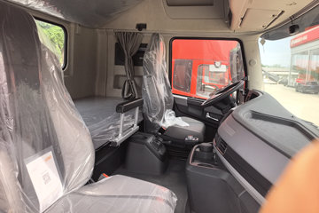 ���������콢KX ����ҫ�� 14.5L LNG 580���� 6X4 ����12�� AMT�Զ��� ǣ����ͼƬ