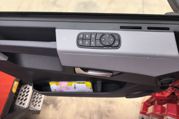 ���������콢KX ����ҫ�� 14.5L LNG 580���� 6X4 ����12�� AMT�Զ��� ǣ����ͼƬ