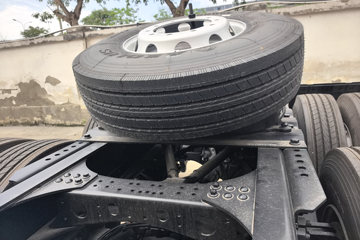���������콢KX ����ҫ�� 14.5L LNG 580���� 6X4 ����12�� AMT�Զ��� ǣ����ͼƬ