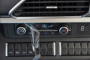 ����HOWO�Ῠ����H3 2.4L���� 165���� 8�� 4.15�׵�����ʽ�ῨͼƬ