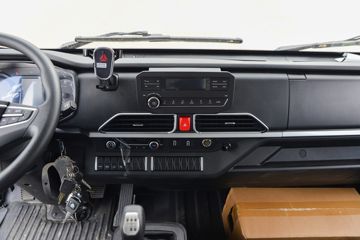 ����HOWO�Ῠ����H3 2.4L���� 165���� 8�� 4.15�׵�����ʽ�ῨͼƬ