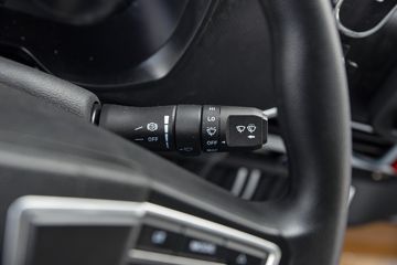 ����HOWO�Ῠ����H3 2.4L���� 165���� 8�� 4.15�׵�����ʽ�ῨͼƬ