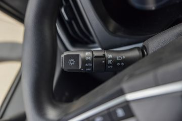 ����HOWO�Ῠ����H3 2.4L���� 165���� 8�� 4.15�׵�����ʽ�ῨͼƬ
