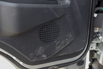 ����HOWO�Ῠ����H3 2.4L���� 165���� 8�� 4.15�׵�����ʽ�ῨͼƬ