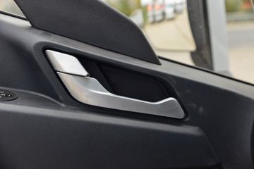 ����HOWO�Ῠ����H3 2.4L���� 165���� 8�� 4.15�׵�����ʽ�ῨͼƬ