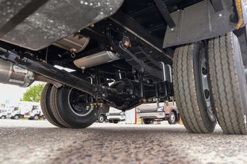 ����HOWO�Ῠ����H3 2.4L���� 165���� 8�� 4.15�׵�����ʽ�ῨͼƬ
