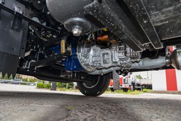 ����HOWO�Ῠ����H3 2.4L���� 165���� 8�� 4.15�׵�����ʽ�ῨͼƬ