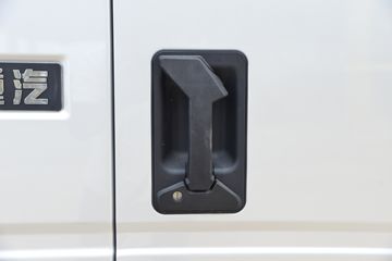 ����HOWO ����M3 2.3L���� 140���� 8�� 4.15�׵��Ų�դʽ�ῨͼƬ