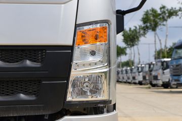 ����HOWO ����M3 2.3L���� 140���� 8�� 4.15�׵��Ų�դʽ�ῨͼƬ