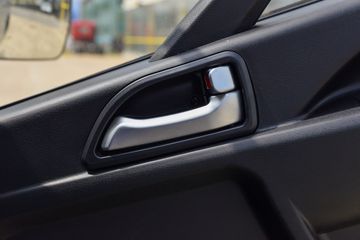 ����HOWO ����M3 2.3L���� 140���� 8�� 4.15�׵��Ų�դʽ�ῨͼƬ