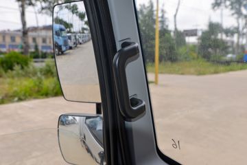 ����HOWO ����M3 2.3L���� 140���� 8�� 4.15�׵��Ų�դʽ�ῨͼƬ