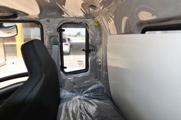 ����HOWO ����M3 2.3L���� 140���� 8�� 4.15�׵��Ų�դʽ�ῨͼƬ