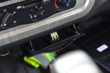 ����HOWO ����M3 2.3L���� 140���� 8�� 4.15�׵��Ų�դʽ�ῨͼƬ