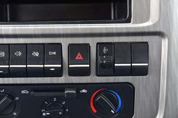 ����HOWO ����M3 2.3L���� 140���� 8�� 4.15�׵��Ų�դʽ�ῨͼƬ