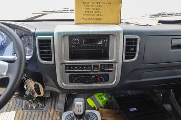 ����HOWO ����M3 2.3L���� 140���� 8�� 4.15�׵��Ų�դʽ�ῨͼƬ
