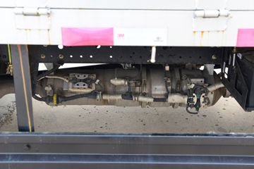 ����HOWO ����M3 2.3L���� 140���� 8�� 4.15�׵��Ų�դʽ�ῨͼƬ