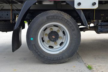 ����HOWO ����M3 2.3L���� 140���� 8�� 4.15�׵��Ų�դʽ�ῨͼƬ
