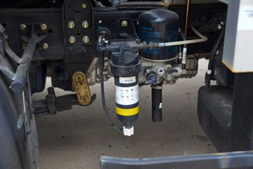 ����HOWO ����M3 2.3L���� 140���� 8�� 4.15�׵��Ų�դʽ�ῨͼƬ