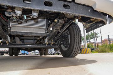 ����HOWO ����M3 2.3L���� 140���� 8�� 4.15�׵��Ų�դʽ�ῨͼƬ