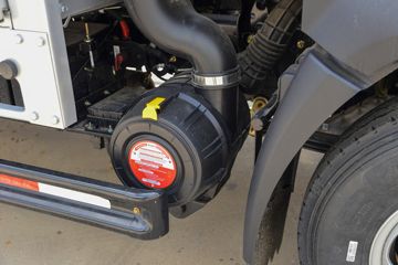 ����HOWO ����M2 2.3L���� 148���� ������5�� 3.85���Ű������ῨͼƬ