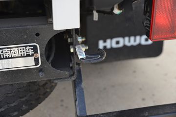 ����HOWO ����M2 2.3L���� 148���� ������5�� 3.85���Ű������ῨͼƬ