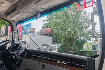 ����HOWO�Ῠͳ˧ 140���� 4X2  LNG 8�� 4.08����س�ͼƬ