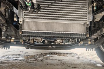 ����HOWO�Ῠͳ˧ 140���� 4X2  LNG 8�� 4.08����س�ͼƬ