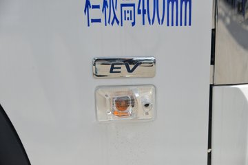 �����������EM 3.94���Ű봿�綯����΢�� ��γ81.59kWhͼƬ