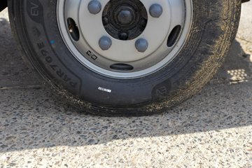 �����������EM 3.94���Ű봿�綯����΢�� ��γ81.59kWhͼƬ