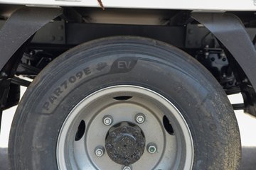 �����������EM 3.94���Ű봿�綯����΢�� ��γ81.59kWhͼƬ
