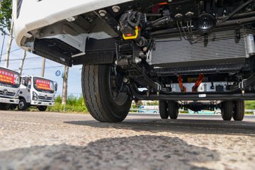 �����������EM 3.94���Ű봿�綯����΢�� ��γ81.59kWhͼƬ
