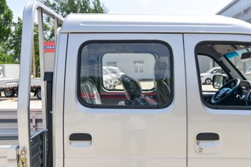 ����С����W08 1.6L���� 123���� ����5�� 2.7��˫������΢��ͼƬ