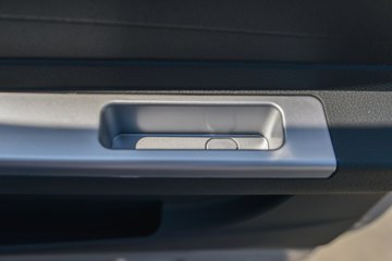 ����С����W08 1.6L���� 123���� ����5�� 2.7��˫������΢��ͼƬ