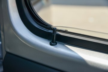 ����С����W08 1.6L���� 123���� ����5�� 2.7��˫������΢��ͼƬ