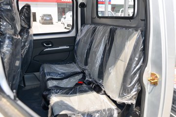 ����С����W08 1.6L���� 123���� ����5�� 2.7��˫������΢��ͼƬ
