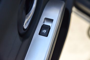 ����С����W08 1.6L���� 123���� ����5�� 2.7��˫������΢��ͼƬ