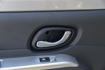 ����С����W08 1.6L���� 123���� ����5�� 2.7��˫������΢��ͼƬ