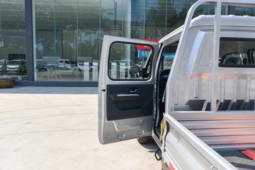 ����С����W08 1.6L���� 123���� ����5�� 2.7��˫������΢��ͼƬ