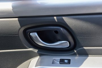 ����С����W08 1.6L���� 123���� ����5�� 2.7��˫������΢��ͼƬ