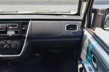 ����С����W08 1.6L���� 123���� ����5�� 2.7��˫������΢��ͼƬ