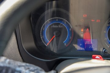 ����С����W08 1.6L���� 123���� ����5�� 2.7��˫������΢��ͼƬ