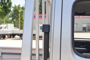 ����С����W08 1.6L���� 123���� ����5�� 2.7��˫������΢��ͼƬ