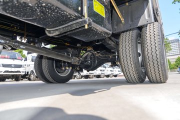 ����С����W08 1.6L���� 123���� ����5�� 2.7��˫������΢��ͼƬ