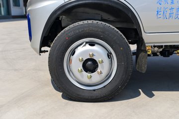 ����С����W08 1.6L���� 123���� ����5�� 2.7��˫������΢��ͼƬ