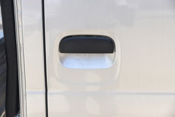 ����С����W08 ������ 1.6L���� 123���� ����5�� ��̥ 2.5��˫������΢��ͼƬ