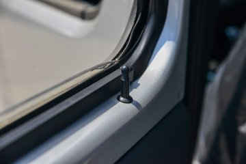 ����С����W08 ������ 1.6L���� 123���� ����5�� ��̥ 2.5��˫������΢��ͼƬ