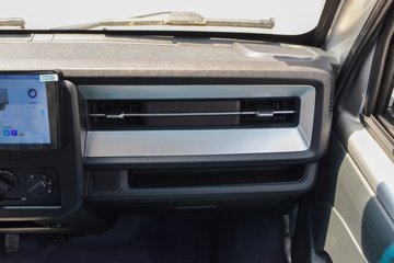 ����С����W08 ������ 1.6L���� 123���� ����5�� ��̥ 2.5��˫������΢��ͼƬ