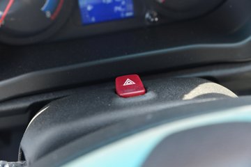 ����С����W08 ������ 1.6L���� 123���� ����5�� ��̥ 2.5��˫������΢��ͼƬ