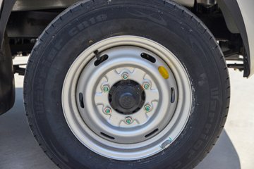 ����С����W08 ������ 1.6L���� 123���� ����5�� ��̥ 2.5��˫������΢��ͼƬ