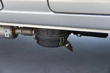 ����С����W08 ������ 1.6L���� 123���� ����5�� ��̥ 2.5��˫������΢��ͼƬ